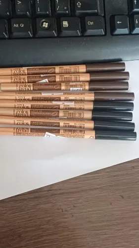 Lápis de sobrancelhas Avoncolor Trend várias cores novo por R$ 9,00 cada