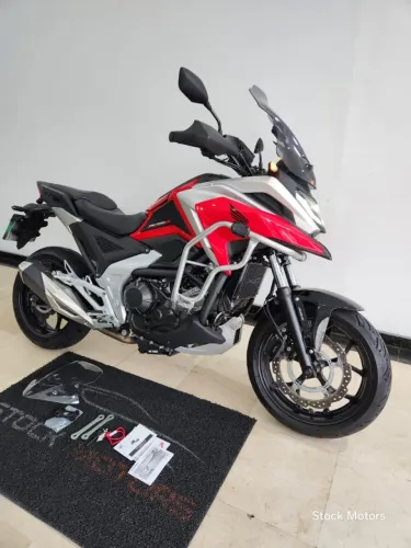 Honda Nc 750x Abs Embreagem 18.000km Equipada Vermelha 2022