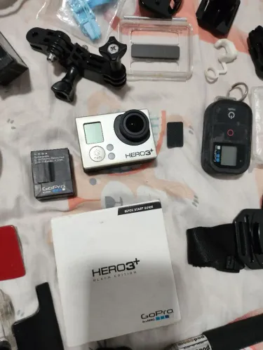 GoPro HERO3+ Black Edition com acessórios