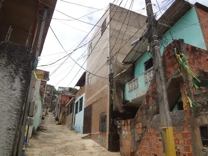 Vendo ou troco por carro.