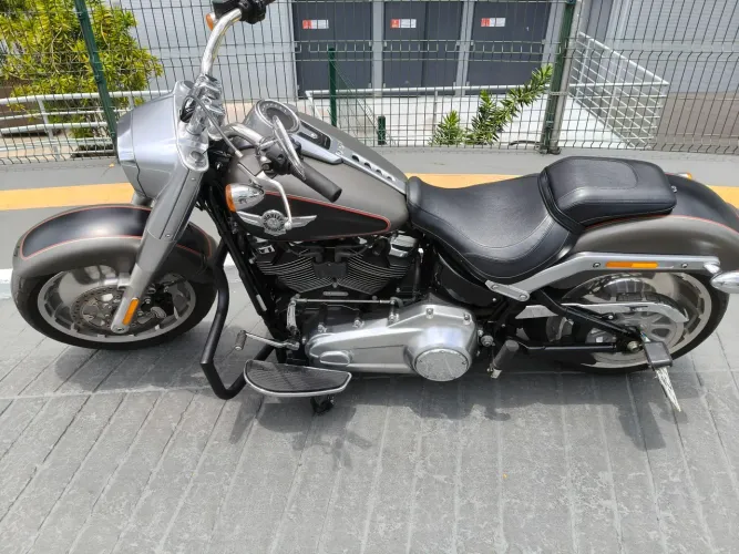 HARLEY DAVIDSON FAT BOY FLFB