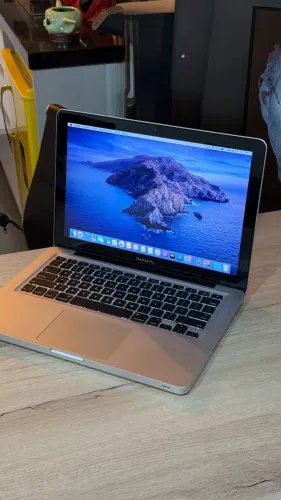 MacBook Pro 2012 (12GB Ram | Intel Core i7 | 240GB SSD)- Bateria nova! Loja física! 12x