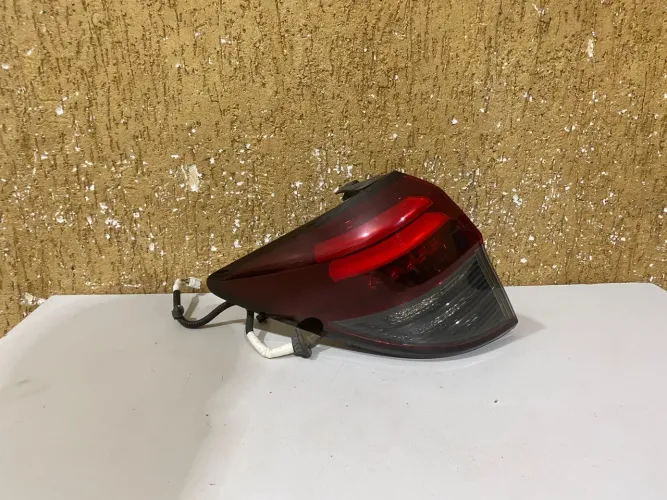 Lanterna esquerda HRV / HR-V com Led 2019/2020/2021