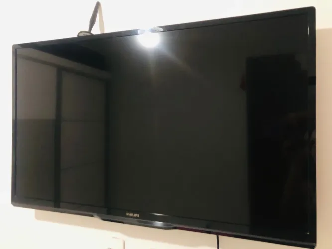 TV Philips 39 polegadas com tela de alta qualidade