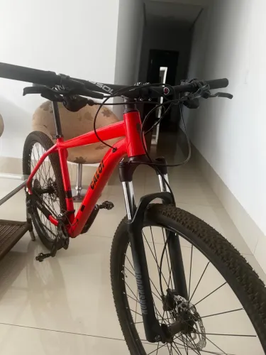 BICICLETA MTB COMPLETA - SHIMANO DEORE 2x10 | ROCKSHOX | ARO 29 | TAMANHO L