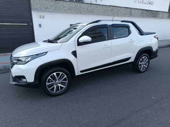 Fiat Strada Volcano 1.3 Flex 8V CD Aut. 2023