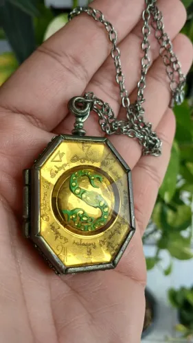 Medalhão SALAZAR SONSERINA
