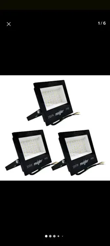 Refletor LED 200W 6000K Branco Frio SMD IP66 Bivolt