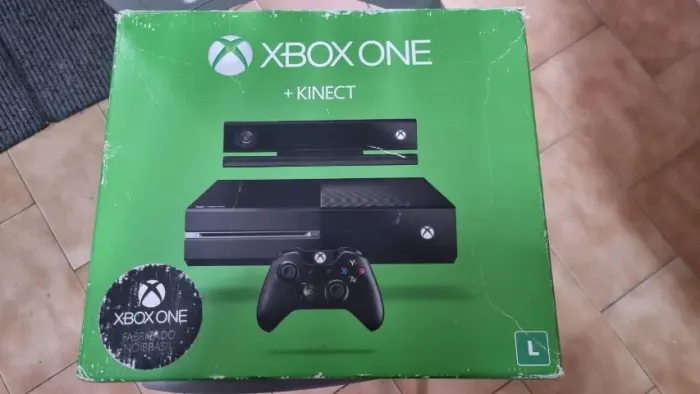 Xbox One Fat com Kinect na Caixa Excelente Estado Usado