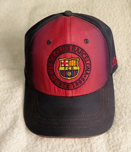 Boné FC Barcelona