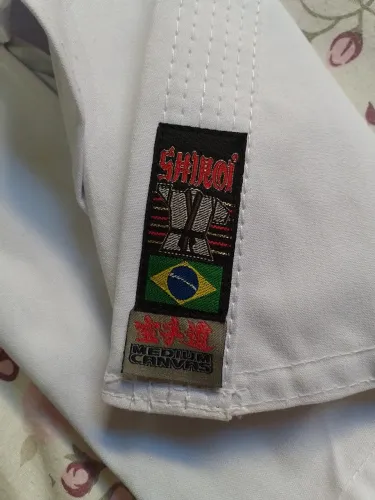 Kimono Karate Lona Média (K10) Medium Canvas Novo no Plástico Infantil 9/11 anos só R$220