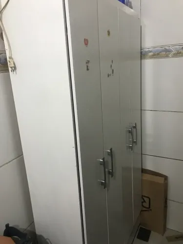 Guarda-roupa 4 portas