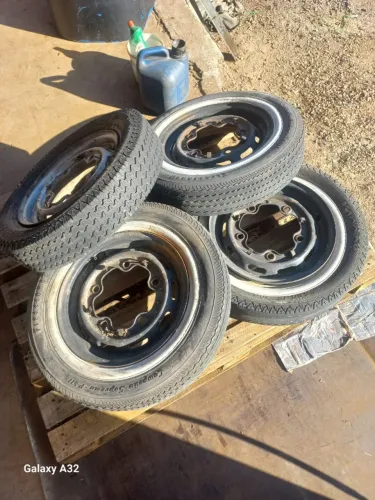 Rodas e Pneus de Fusca 5 furos