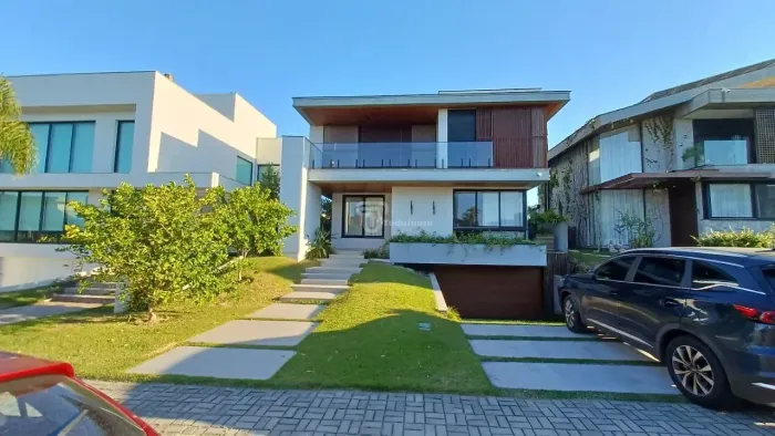 Porto das Marés II | Casa 408 m² Vista-Mar com acesso privativo à praia, Morro das Pedras,