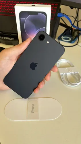 iPhone 17E Estado de Novo