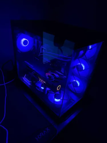 PC GAMER RYZER 7 5600x