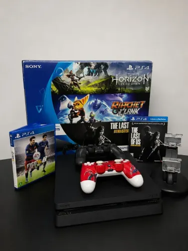 Playstation 4 Slim com caixa com serial batendo + dois controles + dois jogos + base