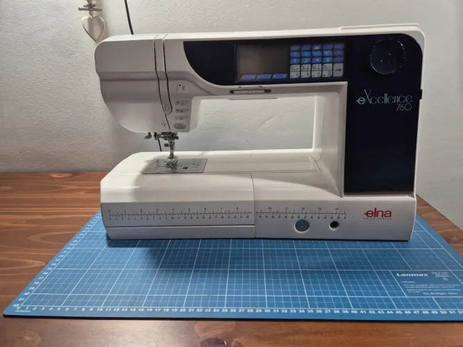 Maquina de costura Elna Excellence 760