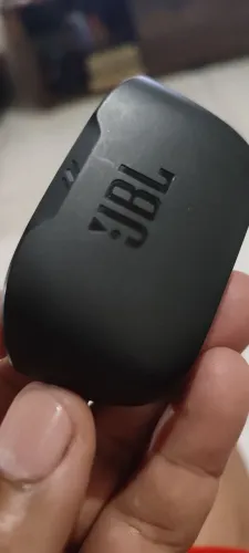 Redmi buds 6 lite semi novo.