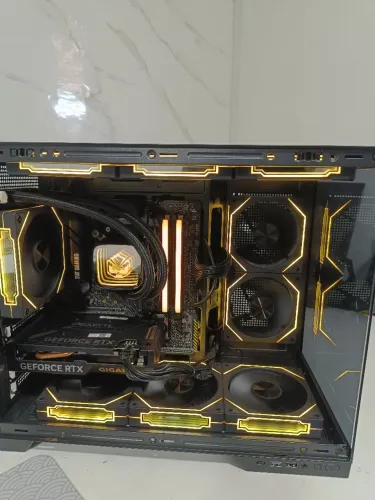 R7 3700X | RTX 4060 | TUF B550M-PLUS | 2X8GB RAM | 512GB NVME