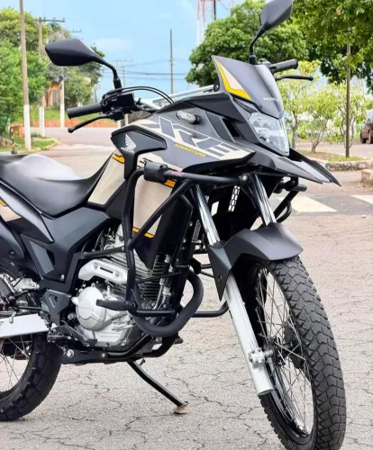 XRE 300 (entradas mais parcelas)