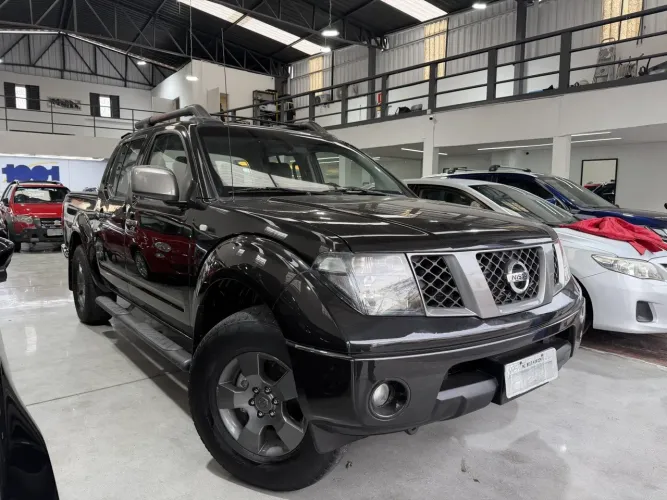 Nissan Frontier LE Attack CD 4X4 2.5 TB Die.aut 2012