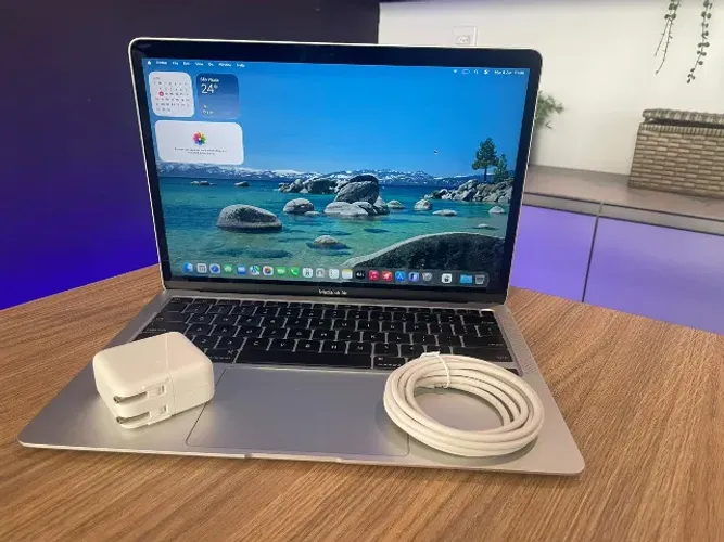 Apple MacBook Air M1 16GB 256GB SSD A2337 Prata Excelente Estado
