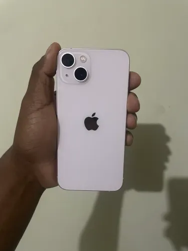 iPhone 13 muito conservado 
