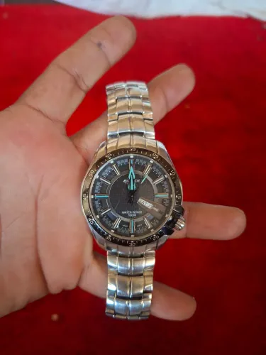 relógio Casio Edifice EF-130D-1A2VDF