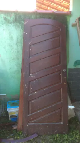  2 Portas  de madeira