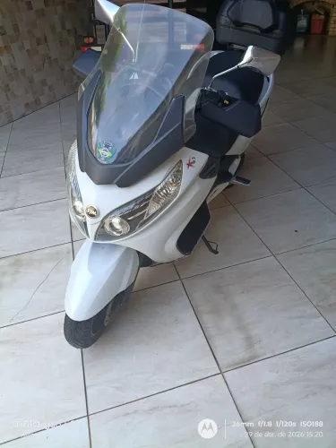 Dafra maxsym 400