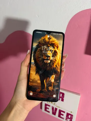 Samsung A12