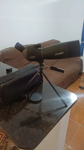 Telescópio Svbony 25-75x70 novo so venda