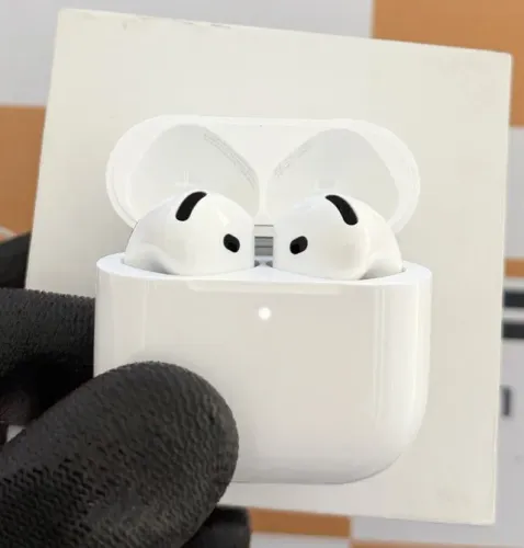 1 mês de uso Apple Airpods 4 ANC Cancelamento de Ruído Seminovo