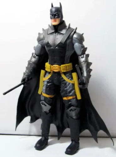 Batman Bruce Wayne New 52 DC Comics Earth 2 Dc Collectibles (18cm)