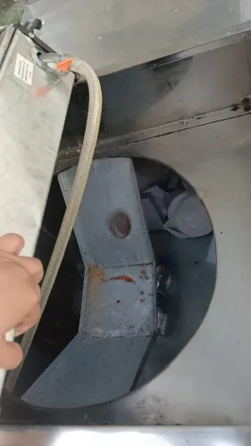 Carrinho 4 em 1 ( pastel , churrasquinho, caldos , tapioca )