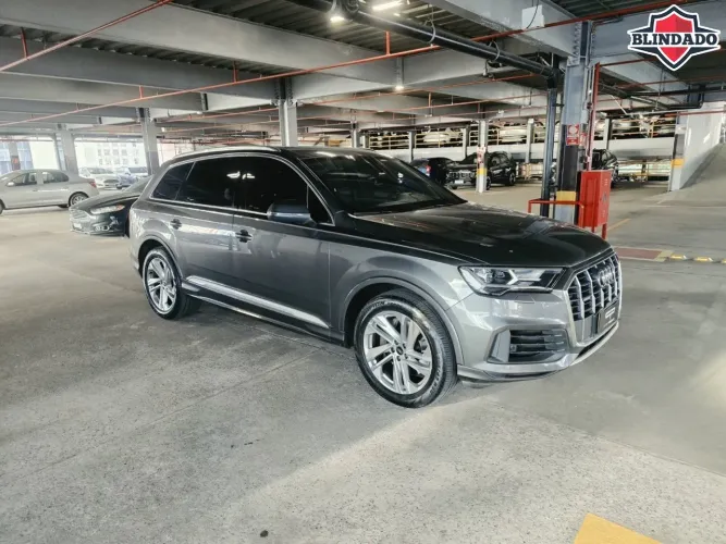 Audi Q7 S-line 3.0 V6 TFSI Qua. Tip. (híb.) 2022