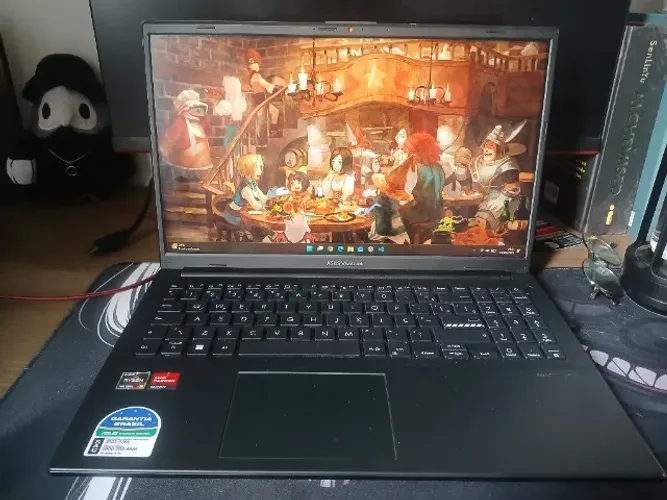 Notebook ASUS VivoBook Go 15 c/ caixa
