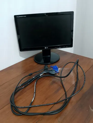 KIT MONITOR LG FLATRON W1642S + CABO VGA E CABO DE ENERGIA 
