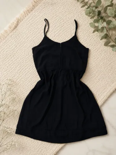 Vestido Curto - Preto - Tamanho G