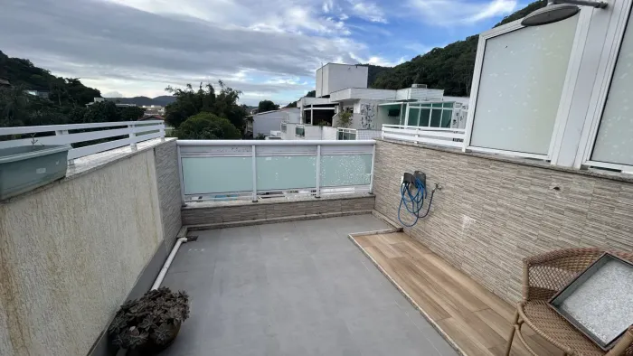 Cobertura Itacoatiara Residence Service à venda
