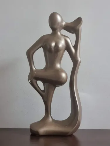 Estátua cerâmica - NOVA