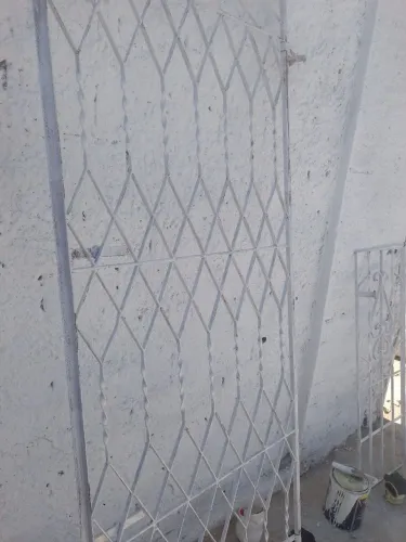 Grade de porta