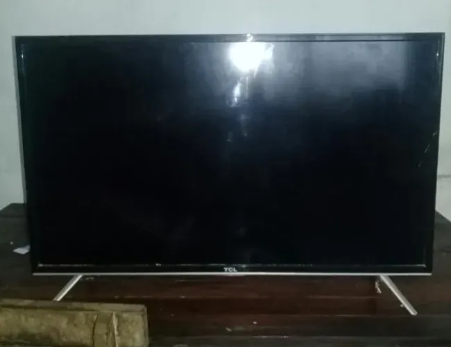 TV TCL 32 L32S4900S - Sucata / Retirada de Peças