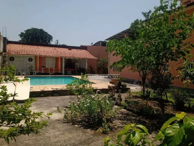 Casa à venda, 298 m² por R$ 700.000,00 - Boaçu - São Gonçalo/RJ