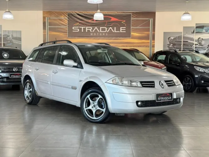 Renault Megane Grand Tour Dynam. Hi-flex 1.6 16V 2011