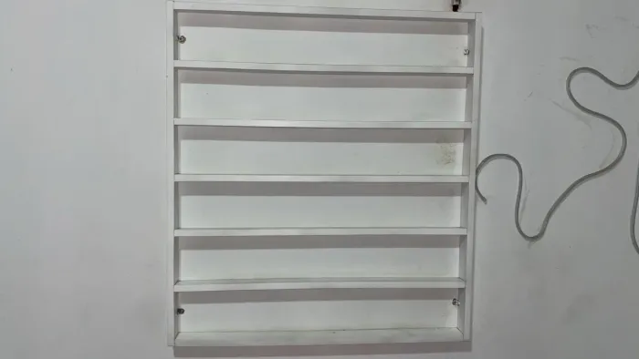 Suporte de esmaltes 