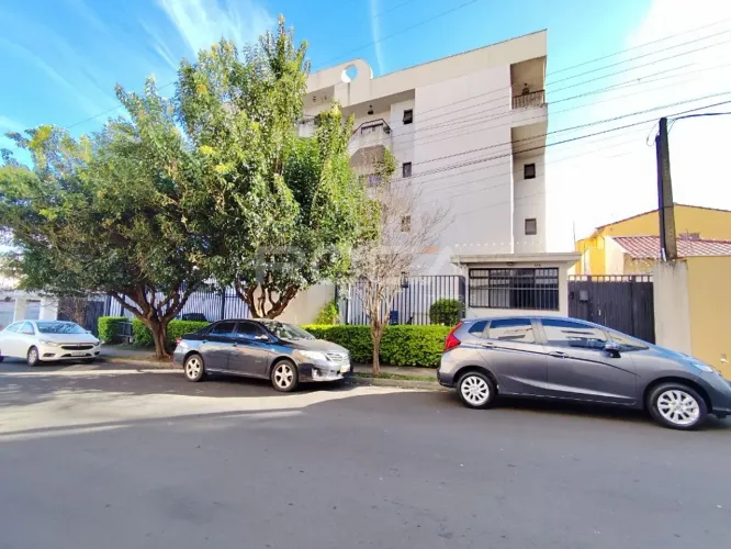 Apartamento Padrão para Alugar no Jardim Paraíso em São Carlos - 2 Dormitórios, Suíte e Sa