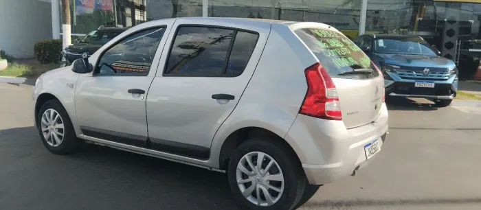 Renault Sandero Expression Hi-flex 1.6 8V 5P 2013