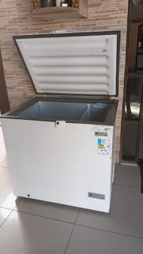 Vendo Freezer horizontal Consul 309 litros 220v
